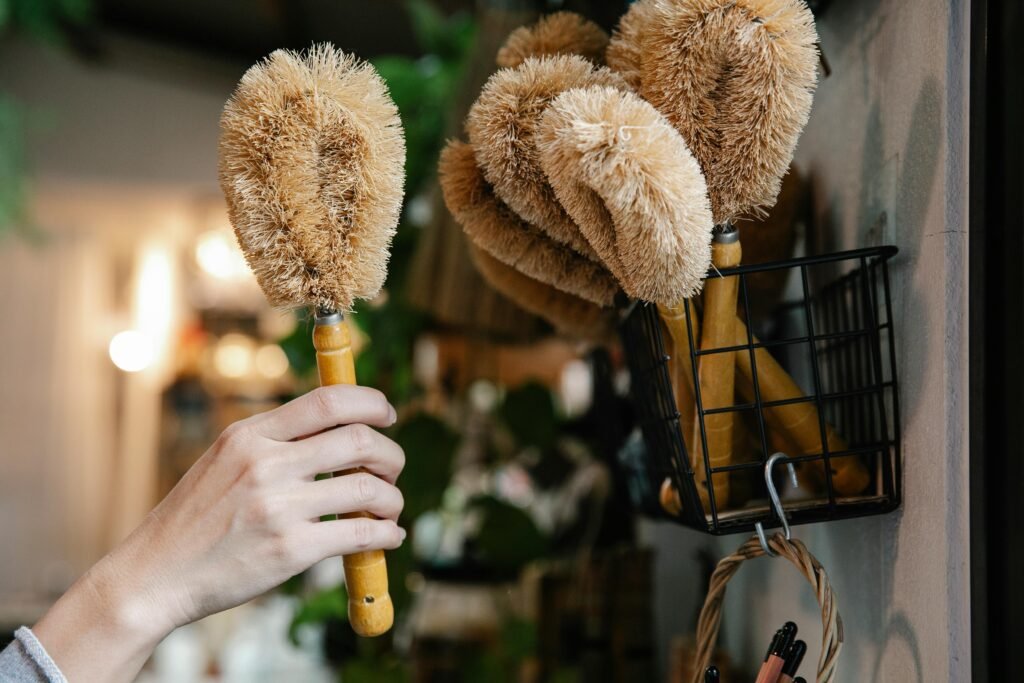 Cleaning brush rod selector