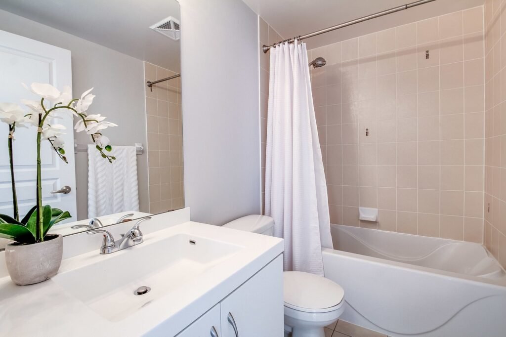 Shower curtain installation ideas for small bathrooms